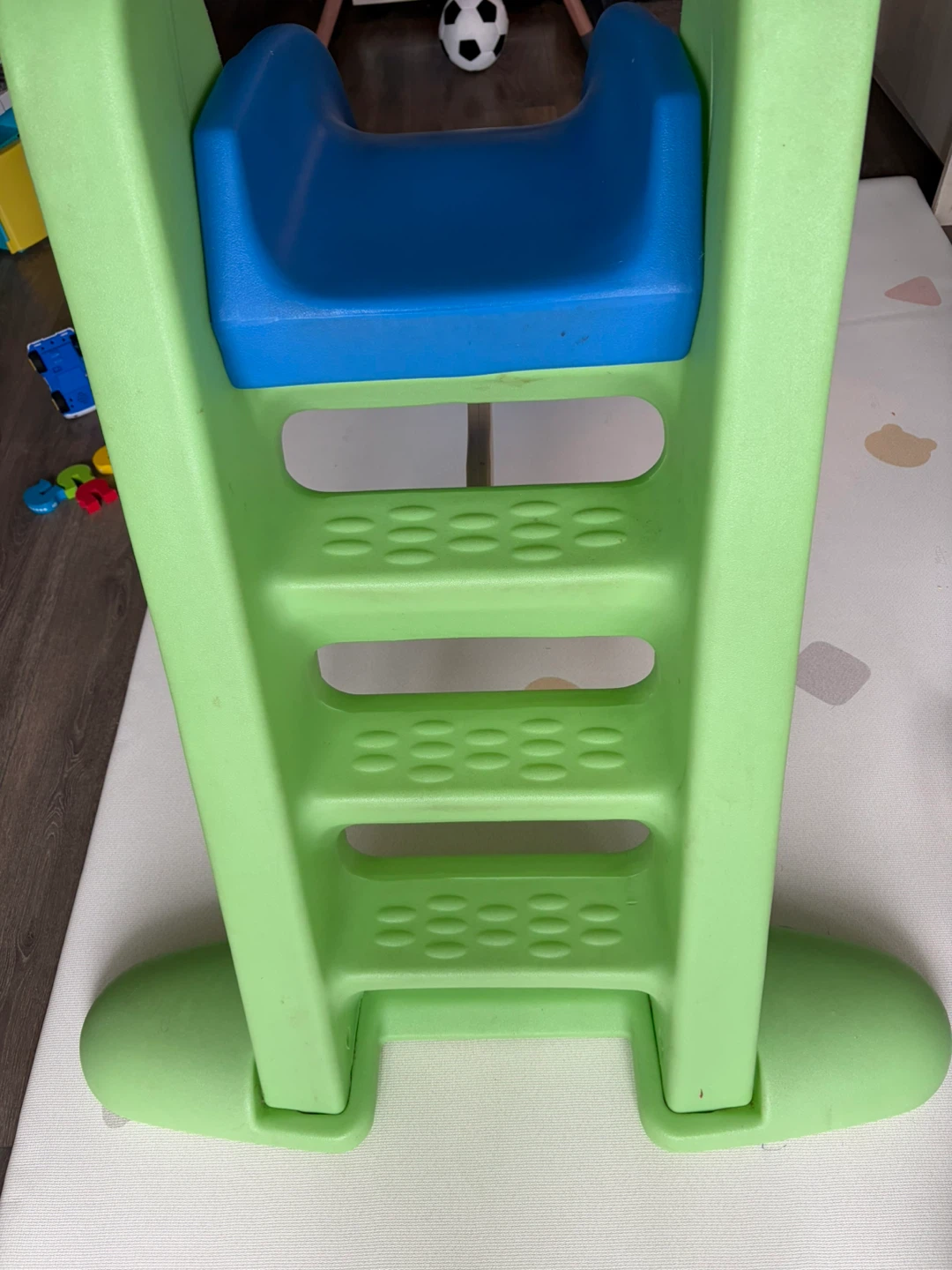 Little Tikes Easy Store Large Slide - photo 2