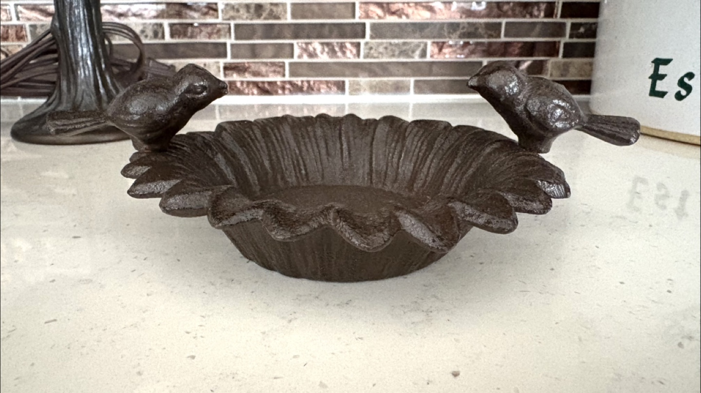 Heavy Cast Iron Sunflower Bird Feeder Dish - photo 3