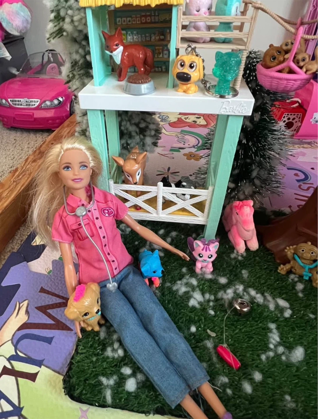 Barbie Pet Vet Playset Treehouse & Clinic - photo 2