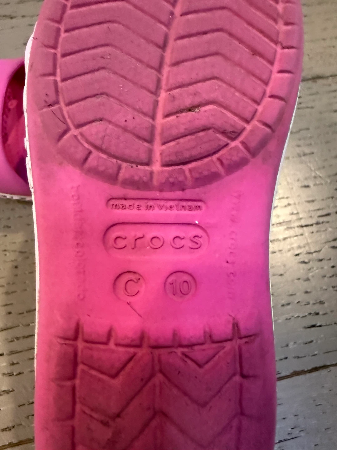 Kid’s Pink Crocs Sandals Size C10 - photo 3