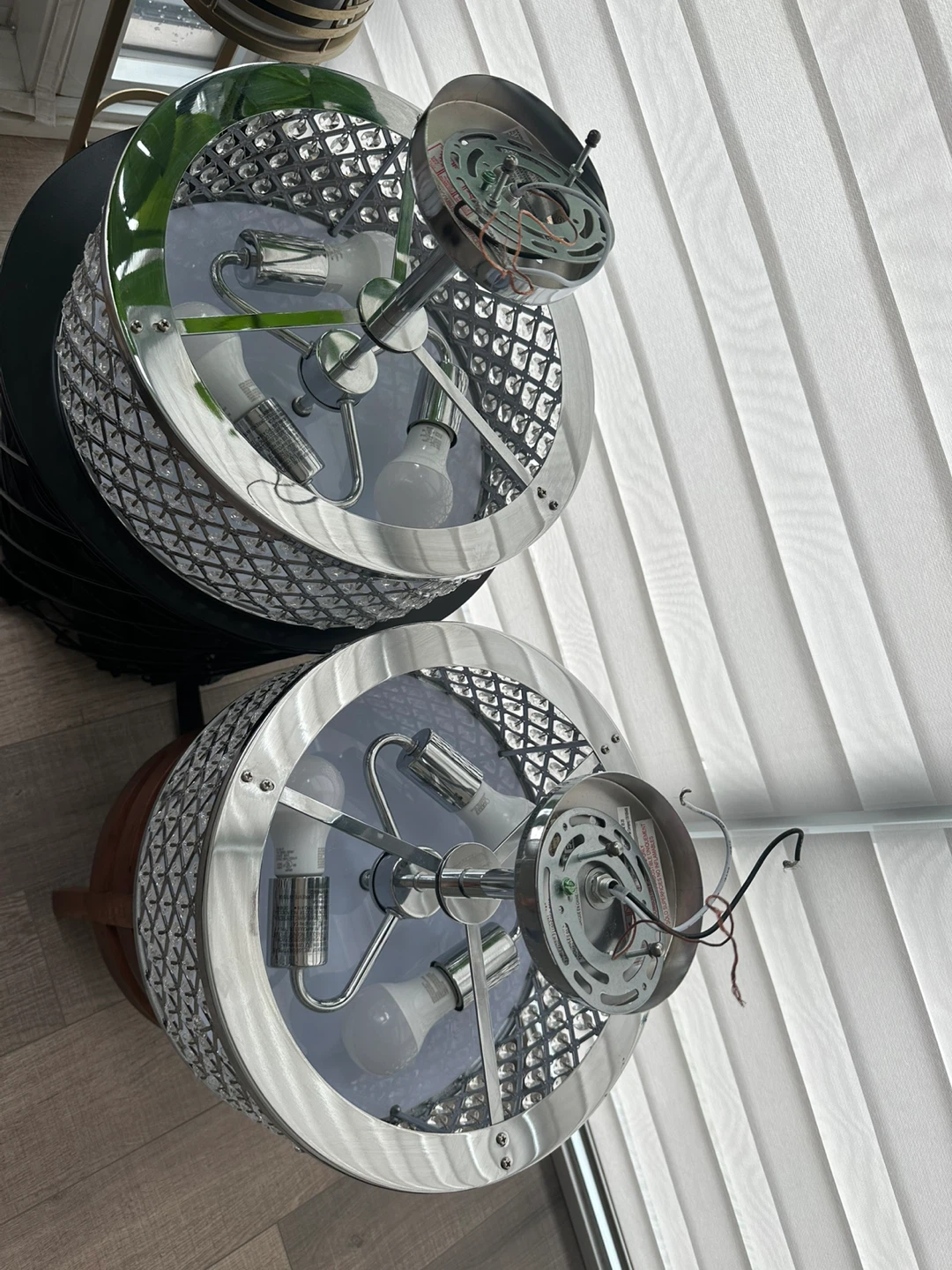 Set of 3 Decorative Light Fixtures - photo 4