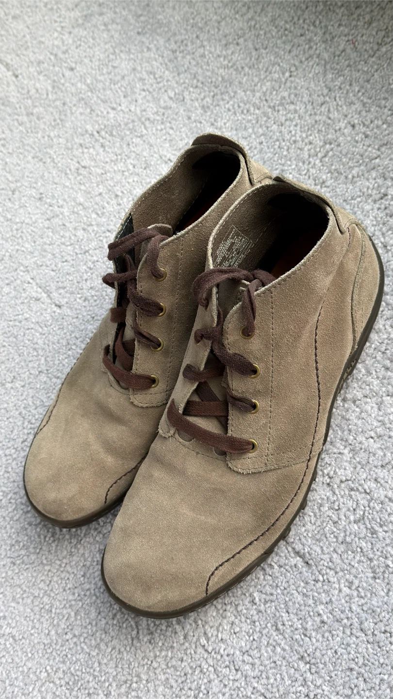 Merrell Suede Chukka Boots - Men's Size 9 - photo 2
