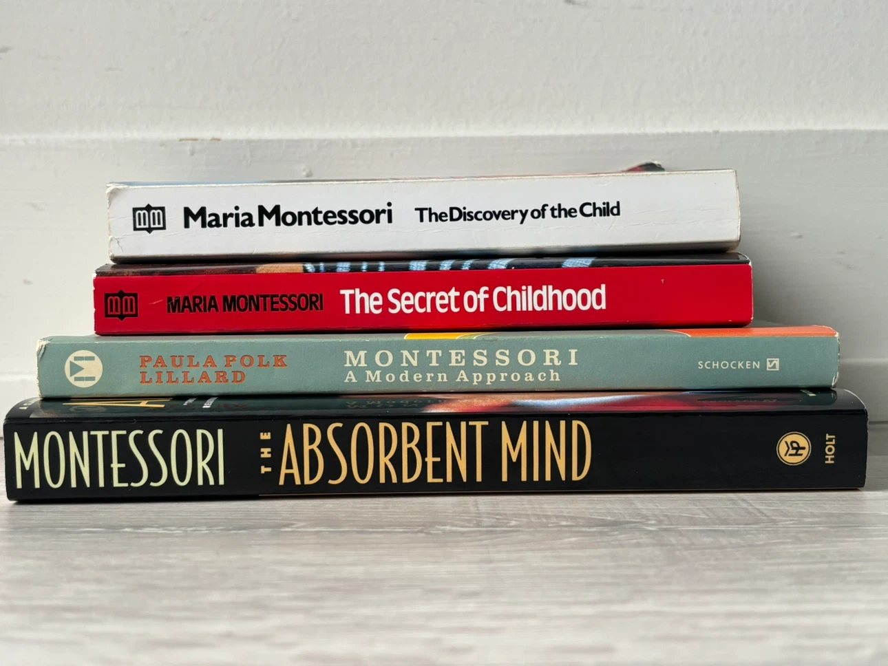 Montessori Books x4 📚