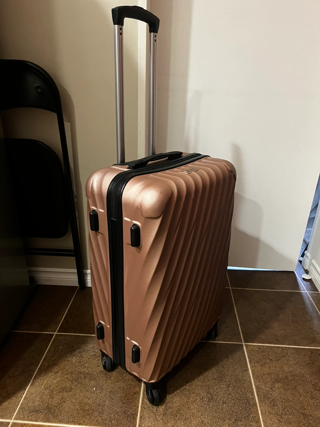 Wagon R Rose Gold Hardside checked in Suitcase - photo 2