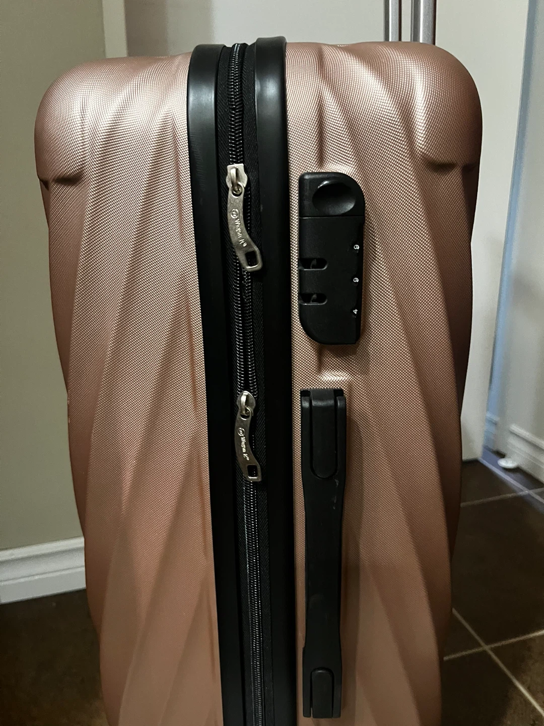 Wagon R Rose Gold Hardside checked in Suitcase - photo 4