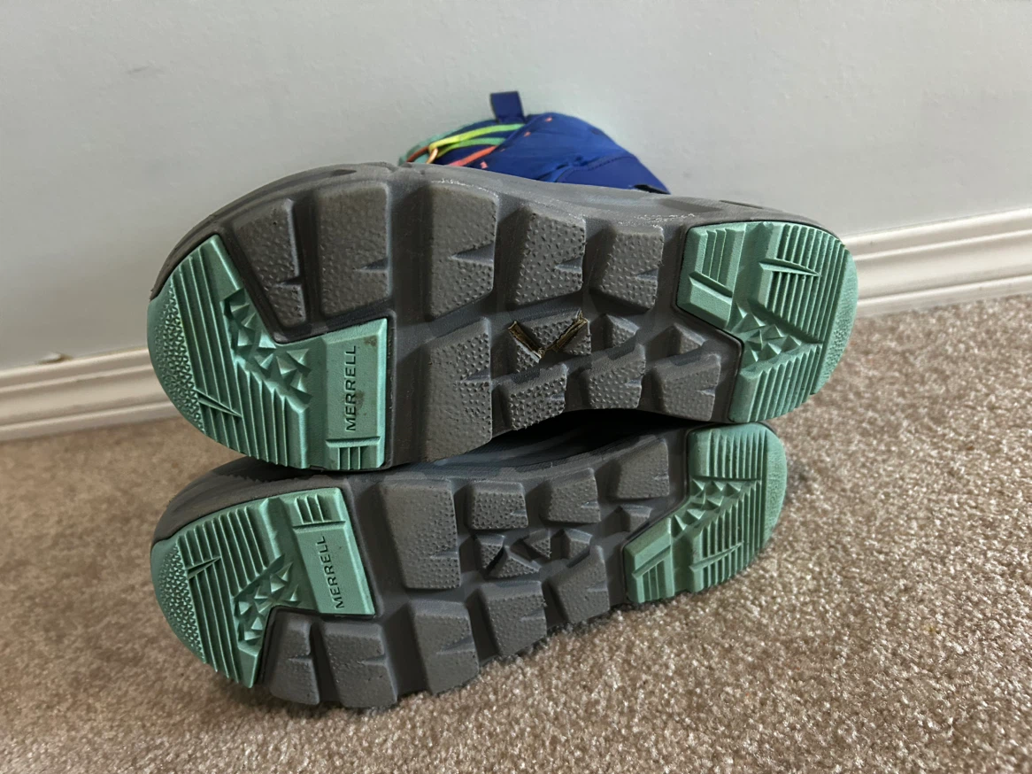 Kids Merrell Snow Boots Size 3 - photo 4