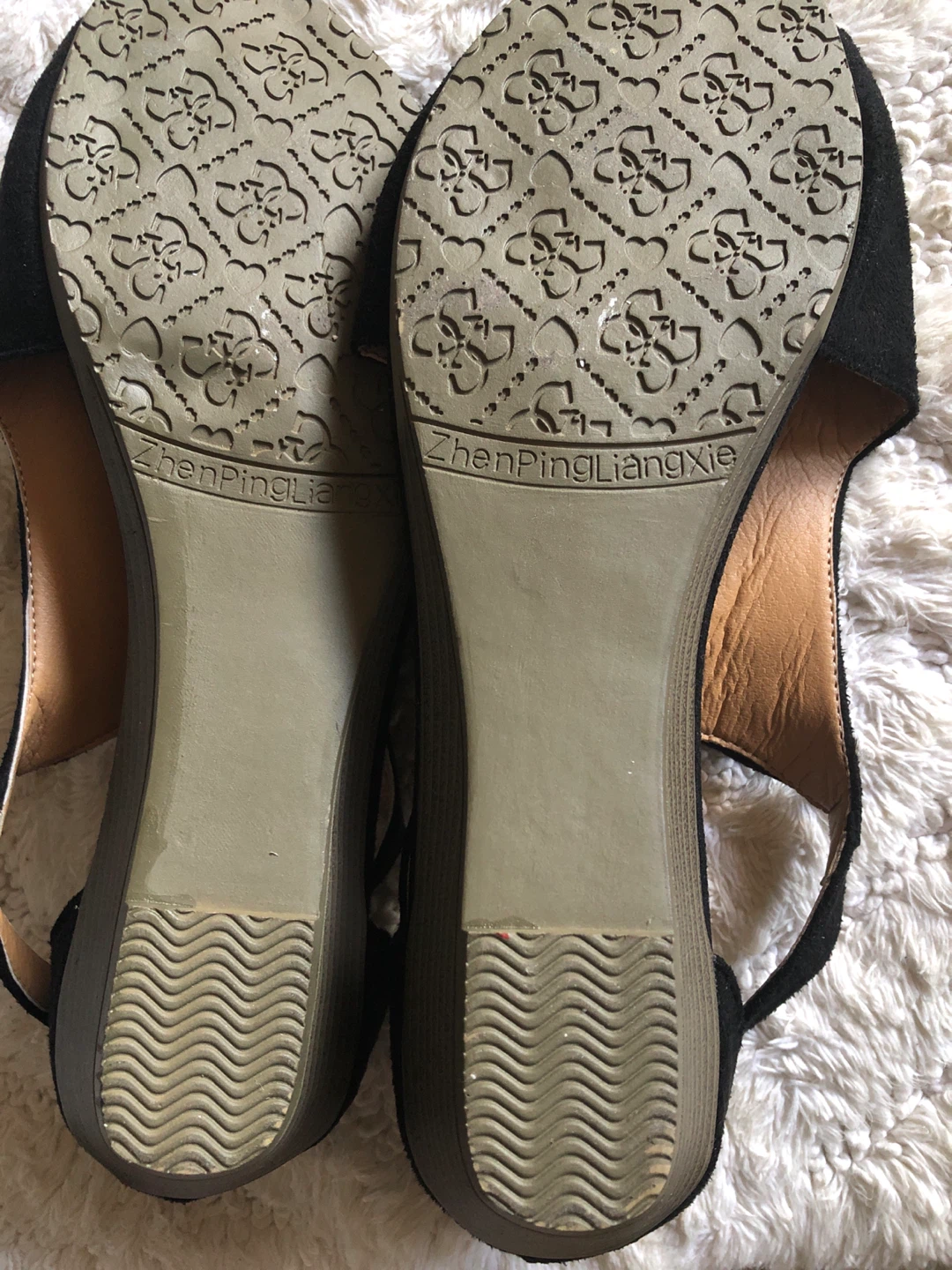 Black Suede Wedge Sandals - photo 3