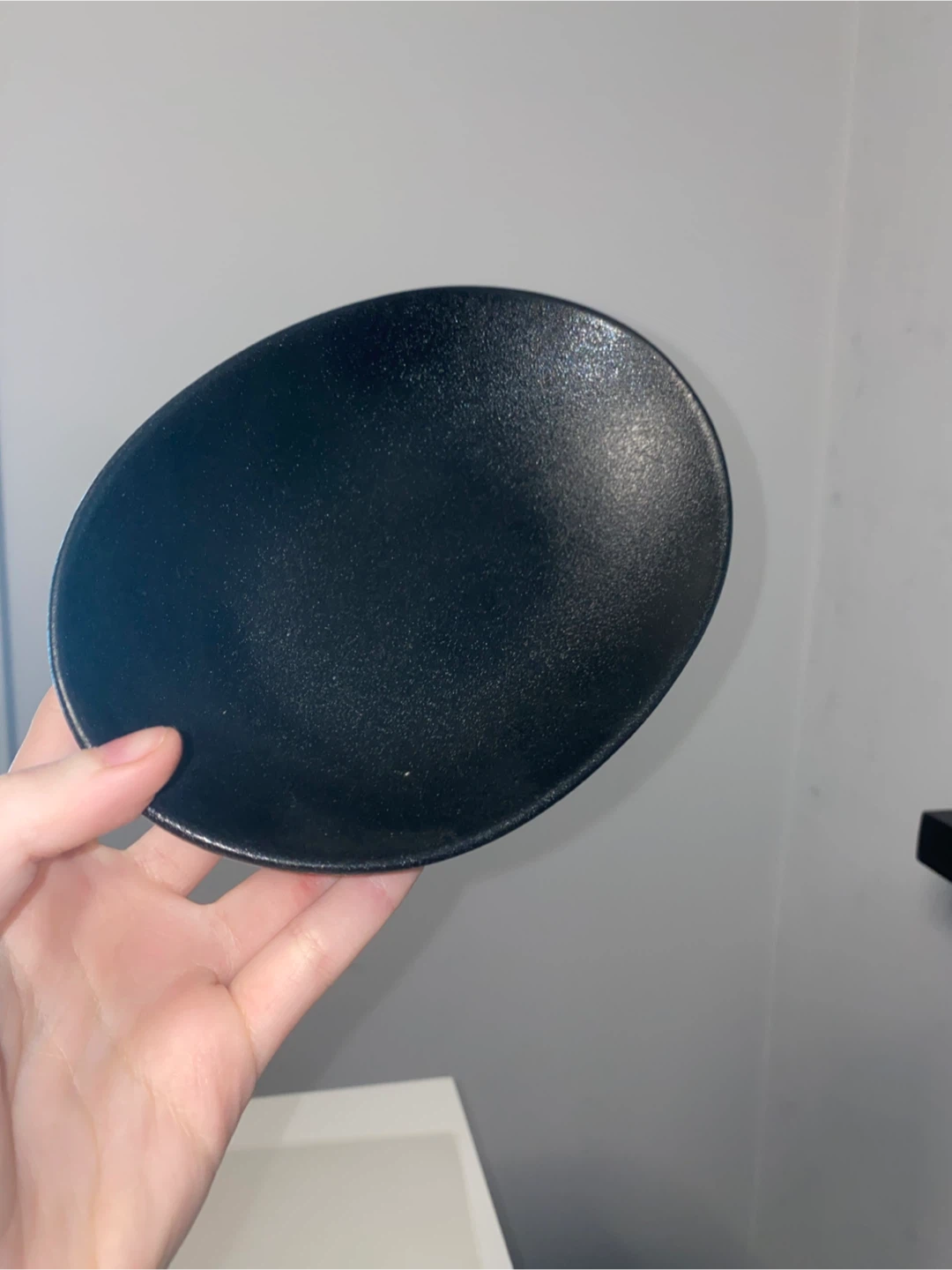 Black matte oval serving dish - photo 3