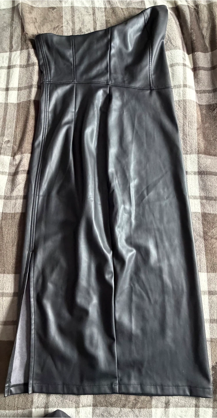 Robe bustier simili cuir H&M taille L