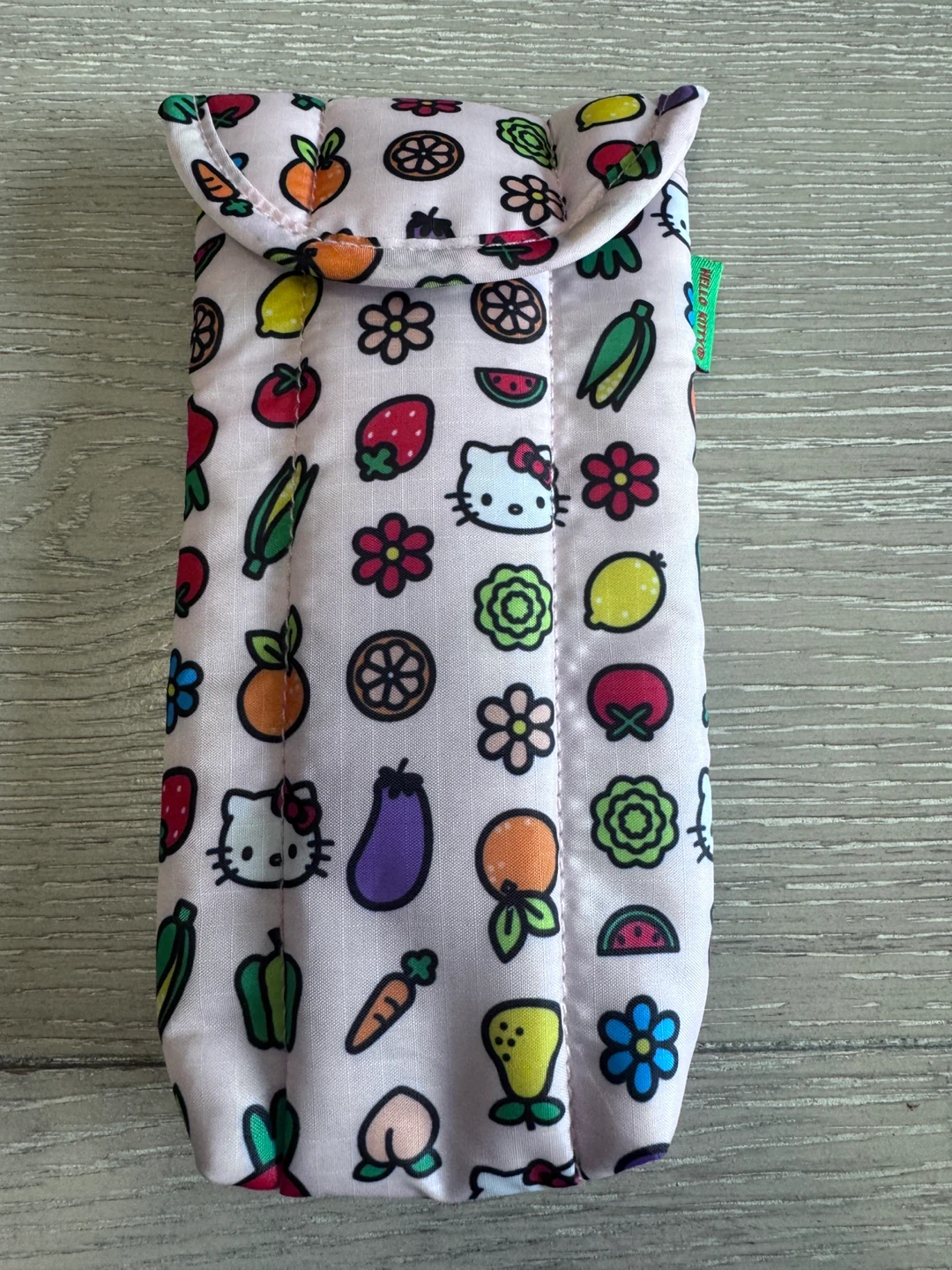 BAGGU x Hello Kitty Puffy Glasses Sleeve