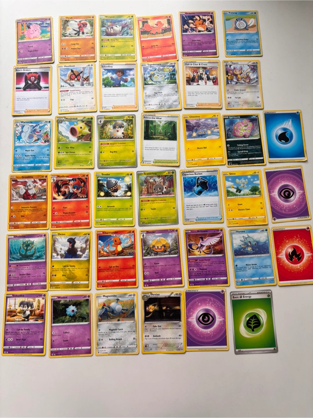 40 Assorted Pokémon Trading Cards