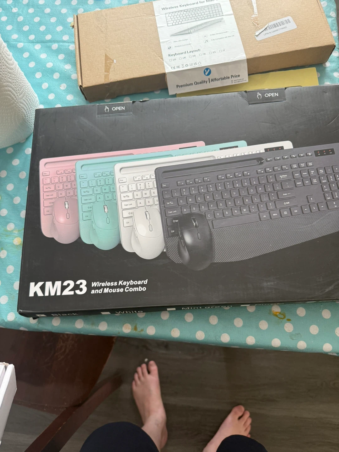 KM23 Wireless Keyboard and Mouse Combo