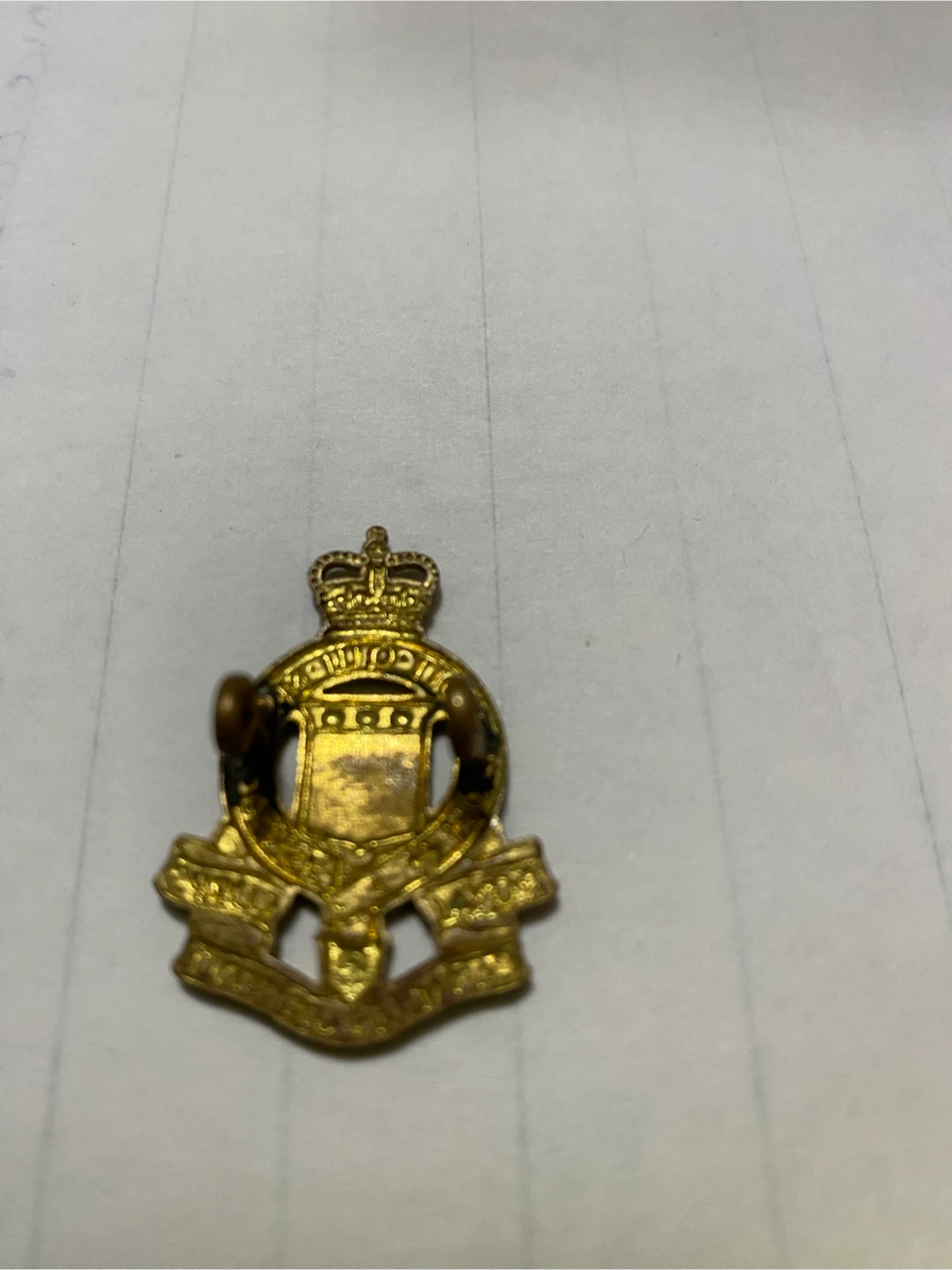 WW2 Royal Canadian Collar Badge - photo 2