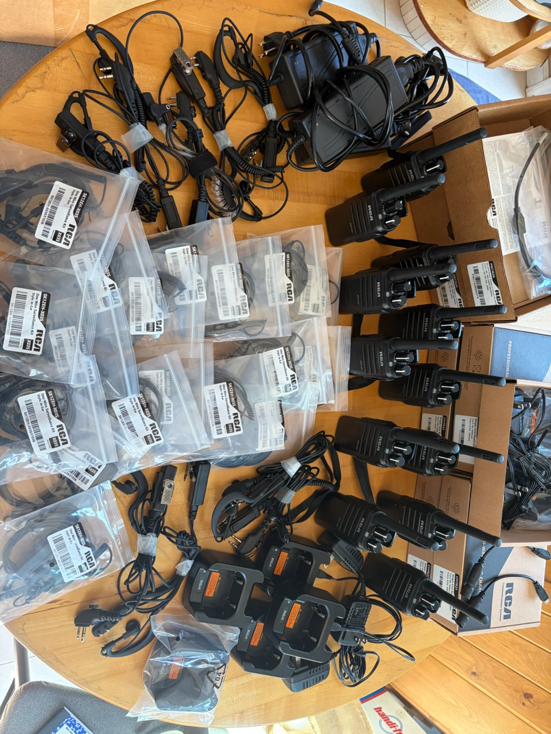 RCA RDR1520 walkie talkie lot