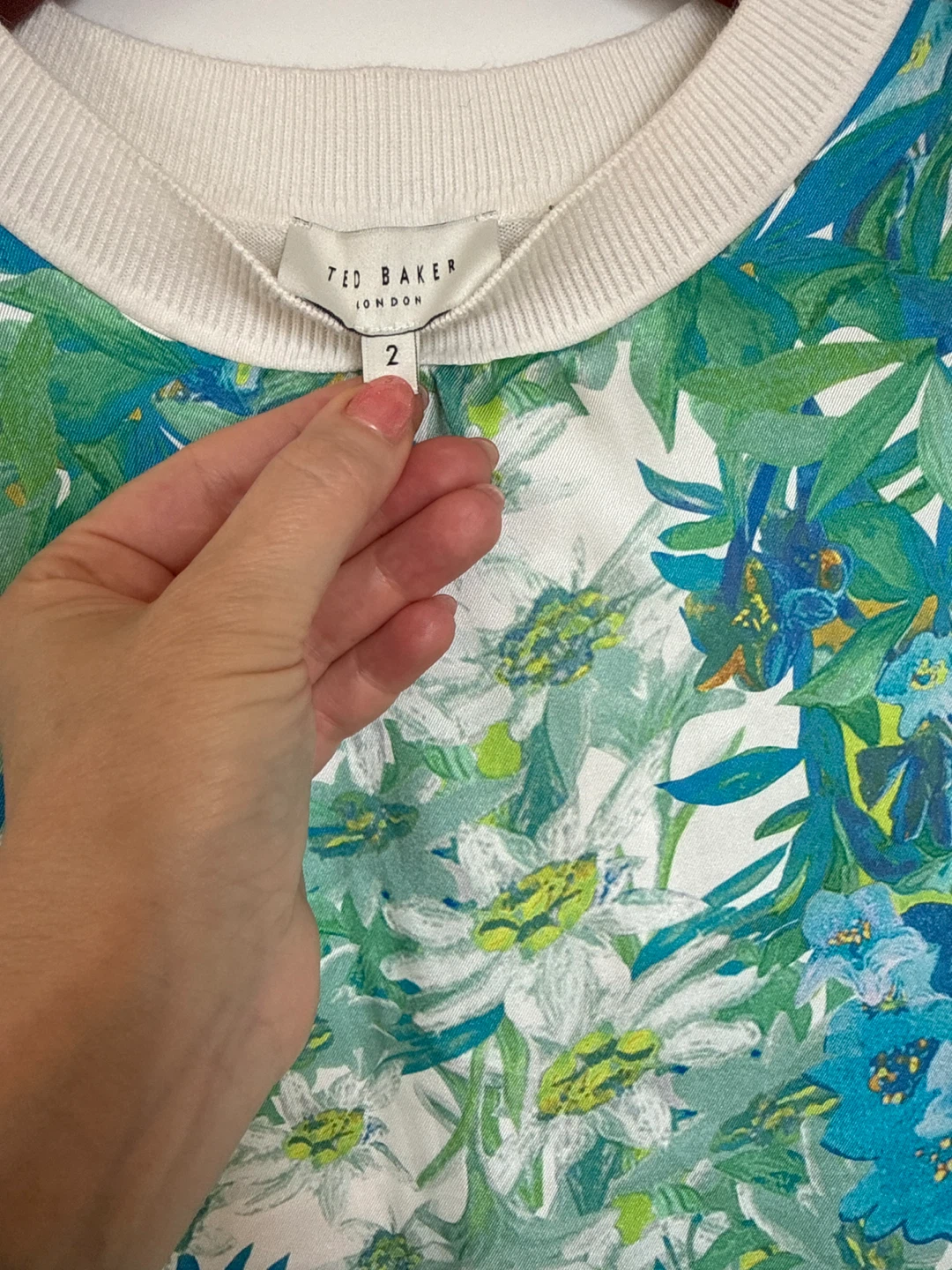 Ted Baker London Floral Sleeveless Top Size 2 - photo 2