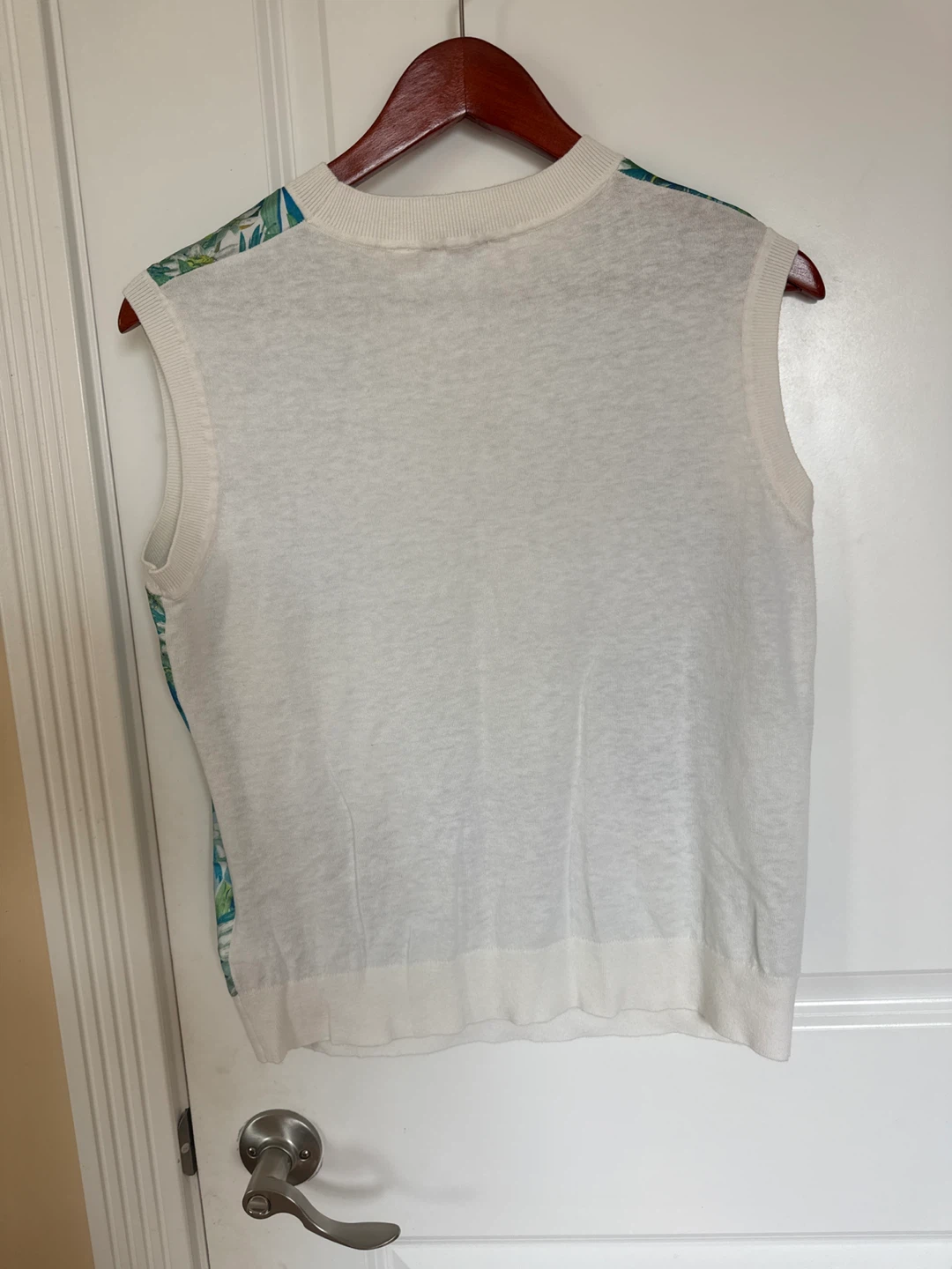 Ted Baker London Floral Sleeveless Top Size 2 - photo 4
