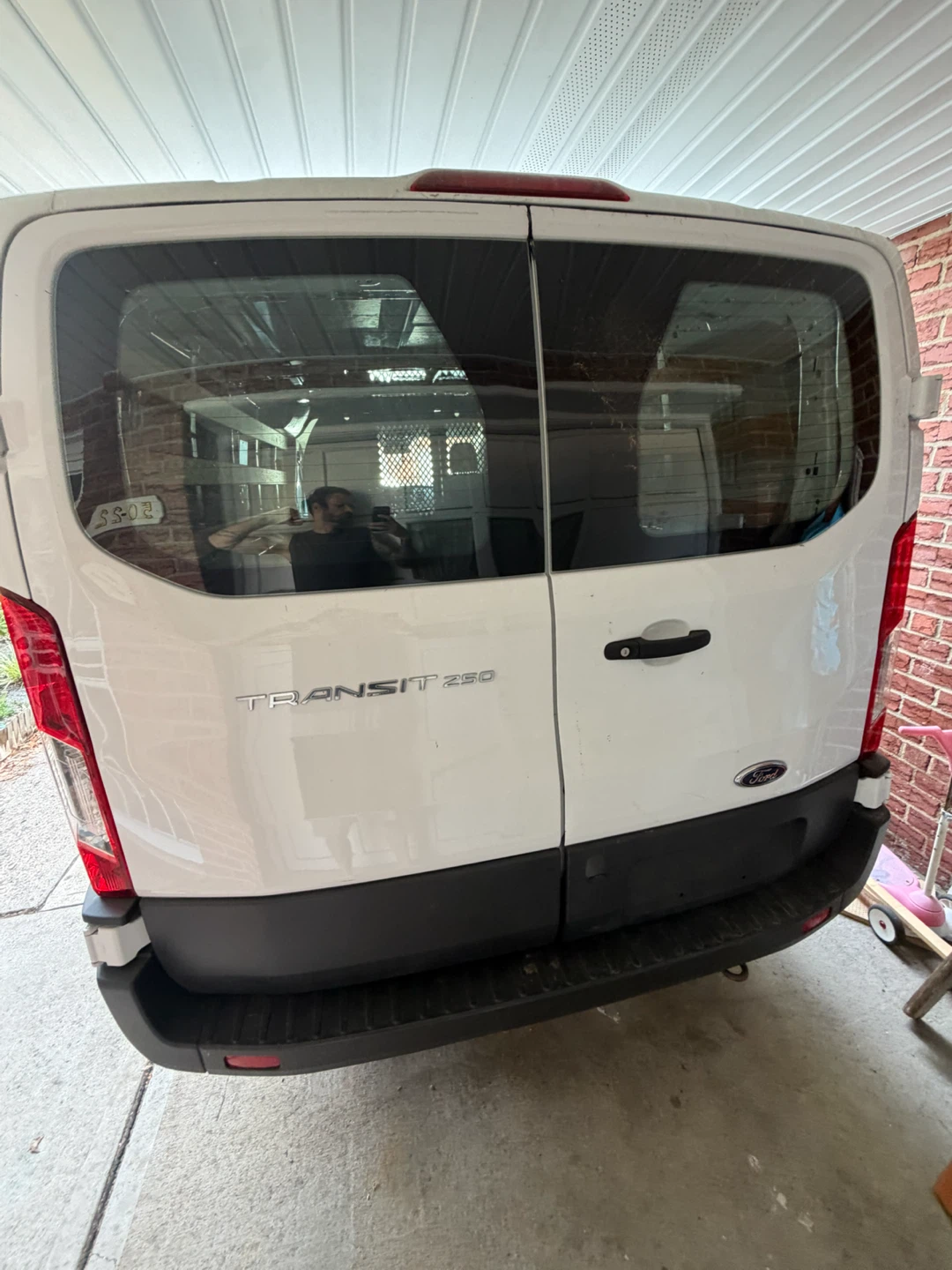 White Ford Transit 250 Cargo Van - photo 3