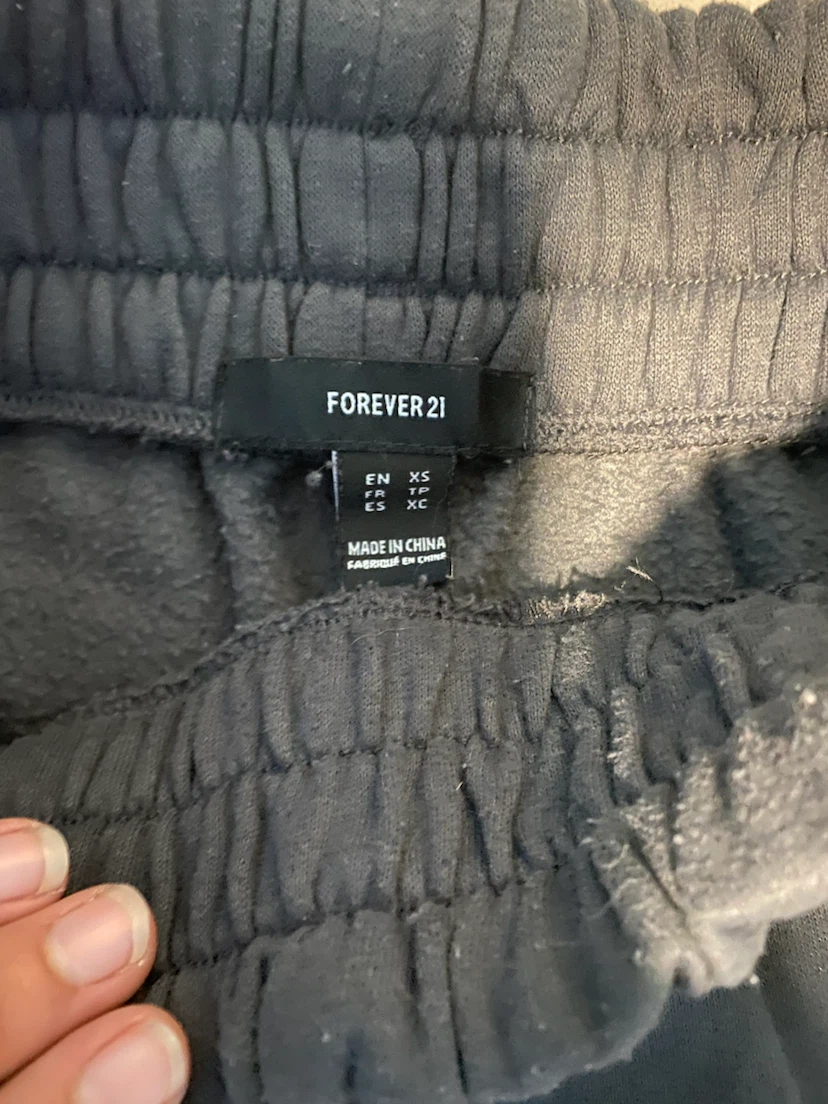 Forever 21 Cargo sweats - photo 3