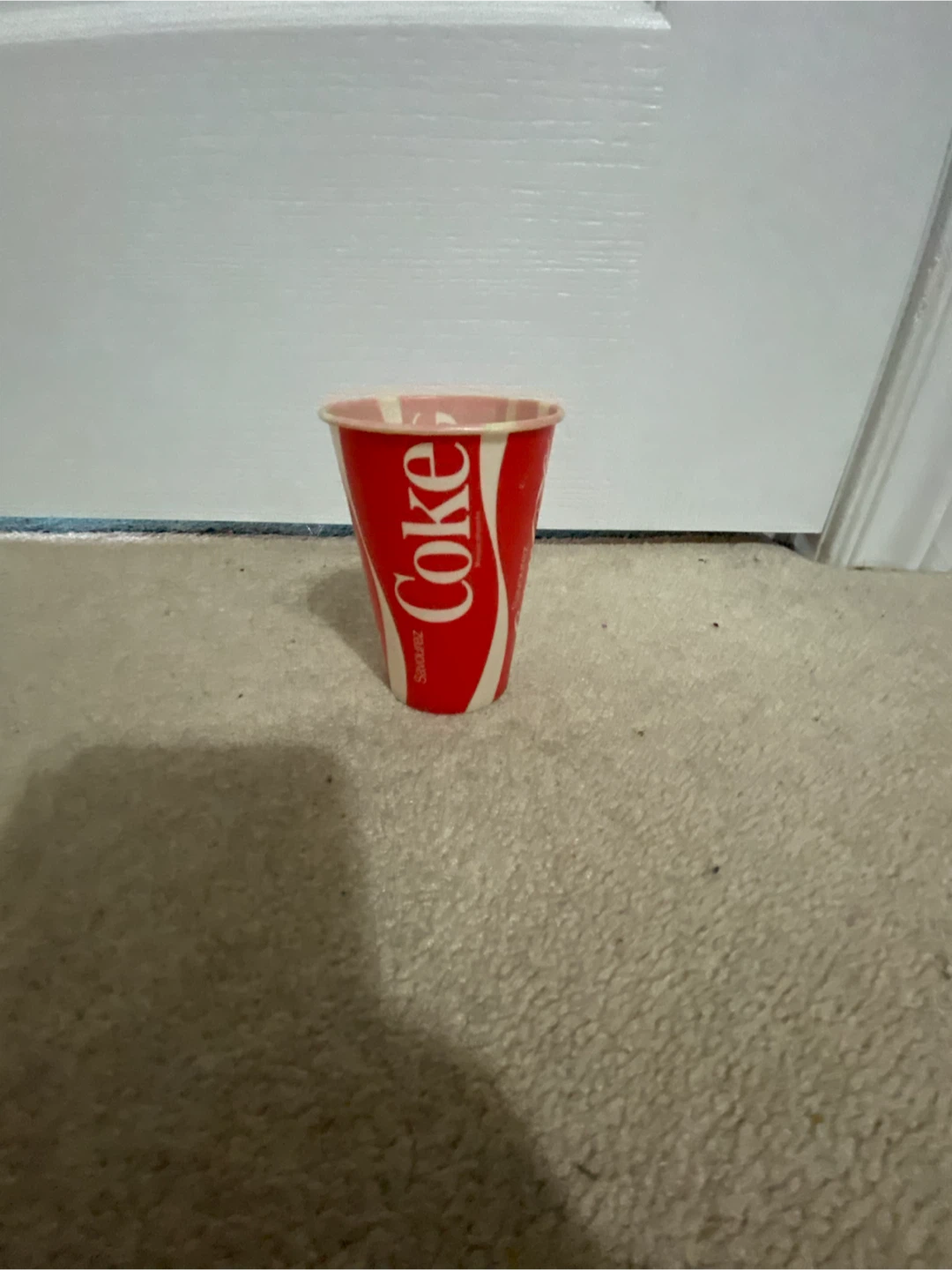 Vintage unused - 7 oz Coke Wax Paper Cups - photo 2