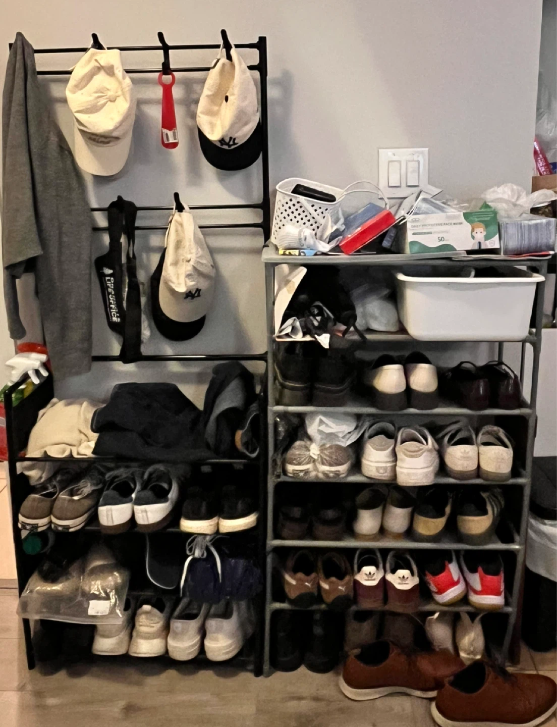 2*Shoe shelves