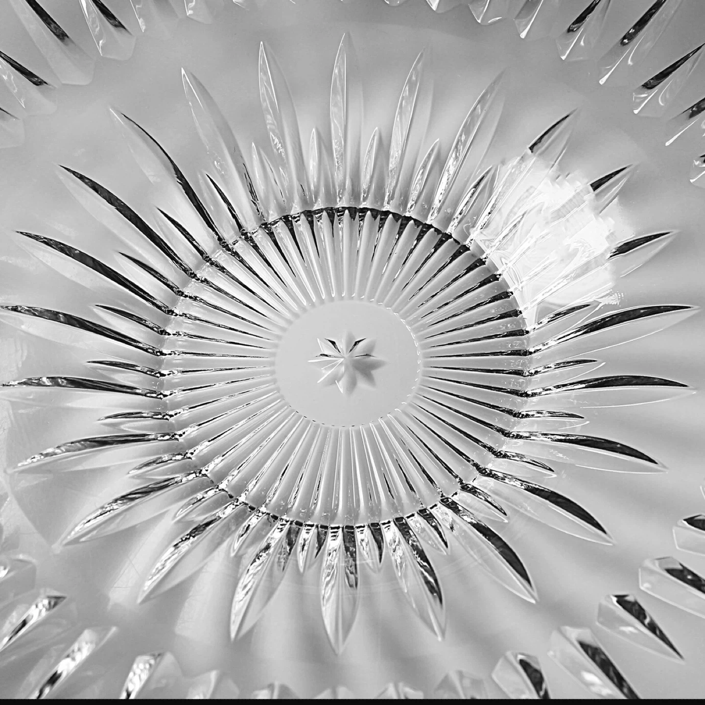 Beautiful Mikasa Diamond crystal bowl - photo 4