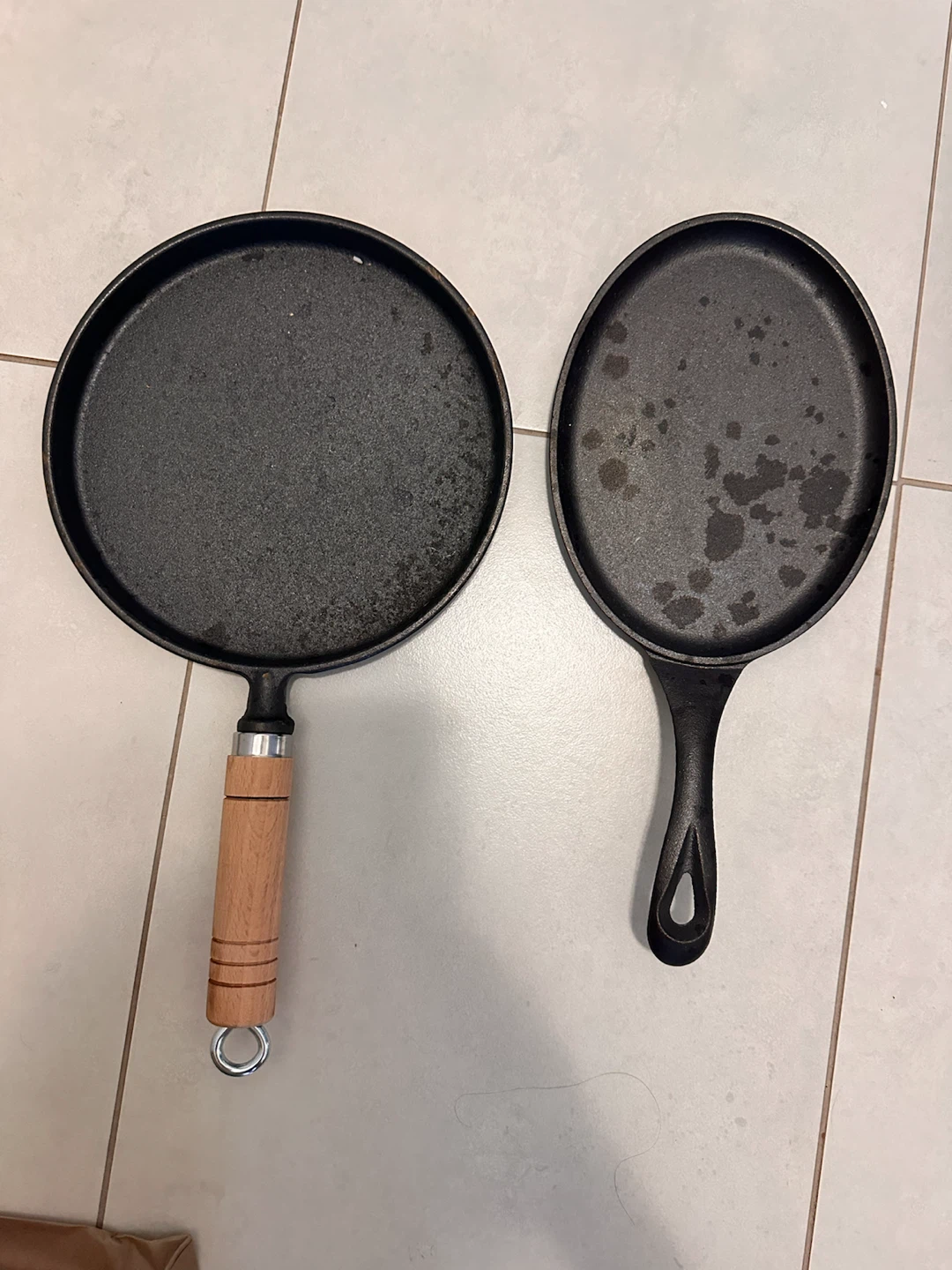 Lot: Kettle & Various Baking Pans & Wok - photo 4