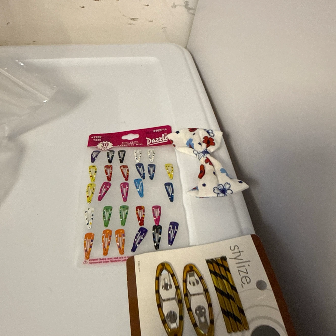 Assorted Headbands and Hair Accessories - photo 3