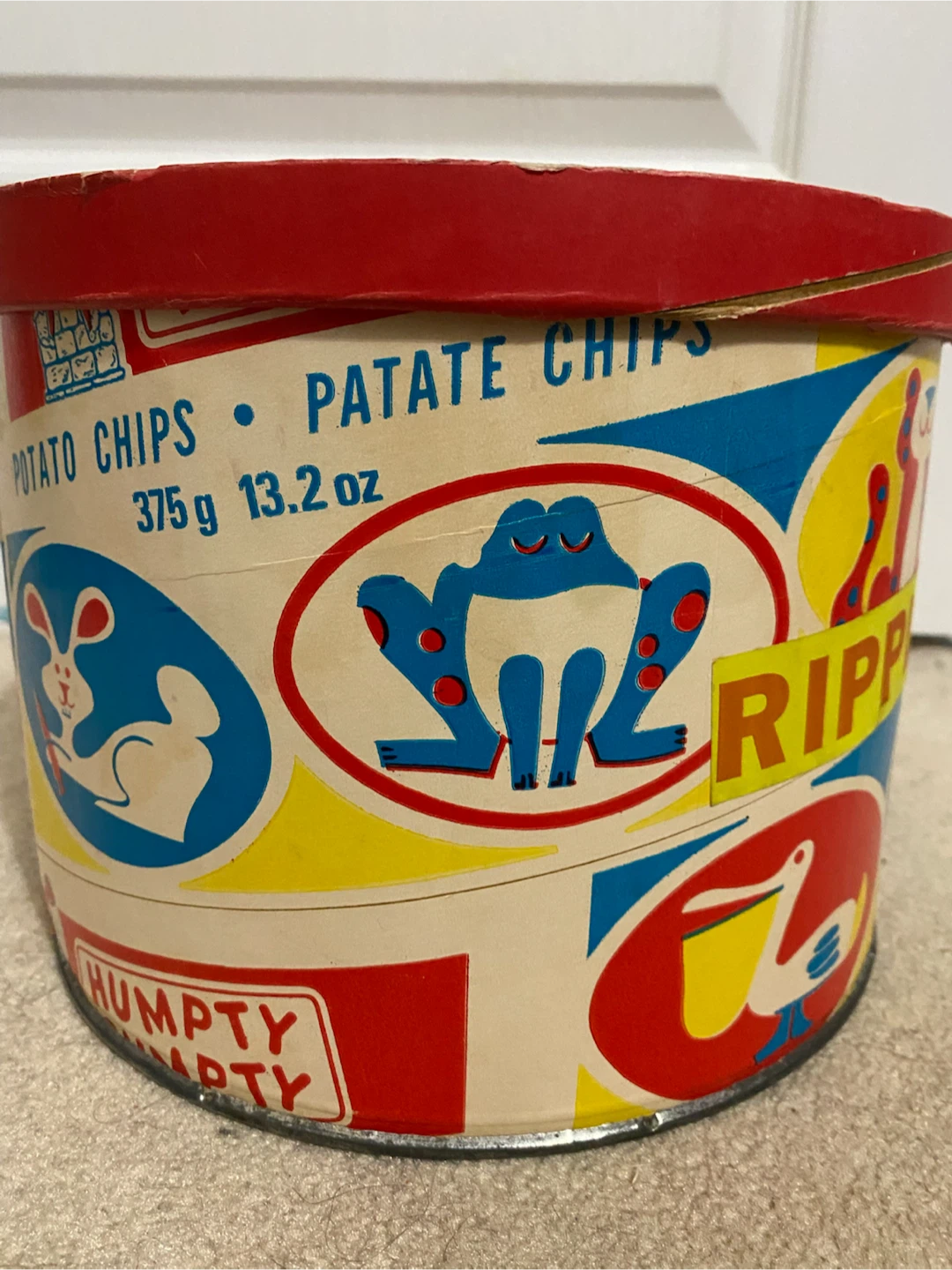 Vintage Humpty Dumpty Chips Cardboard Tub - photo 2