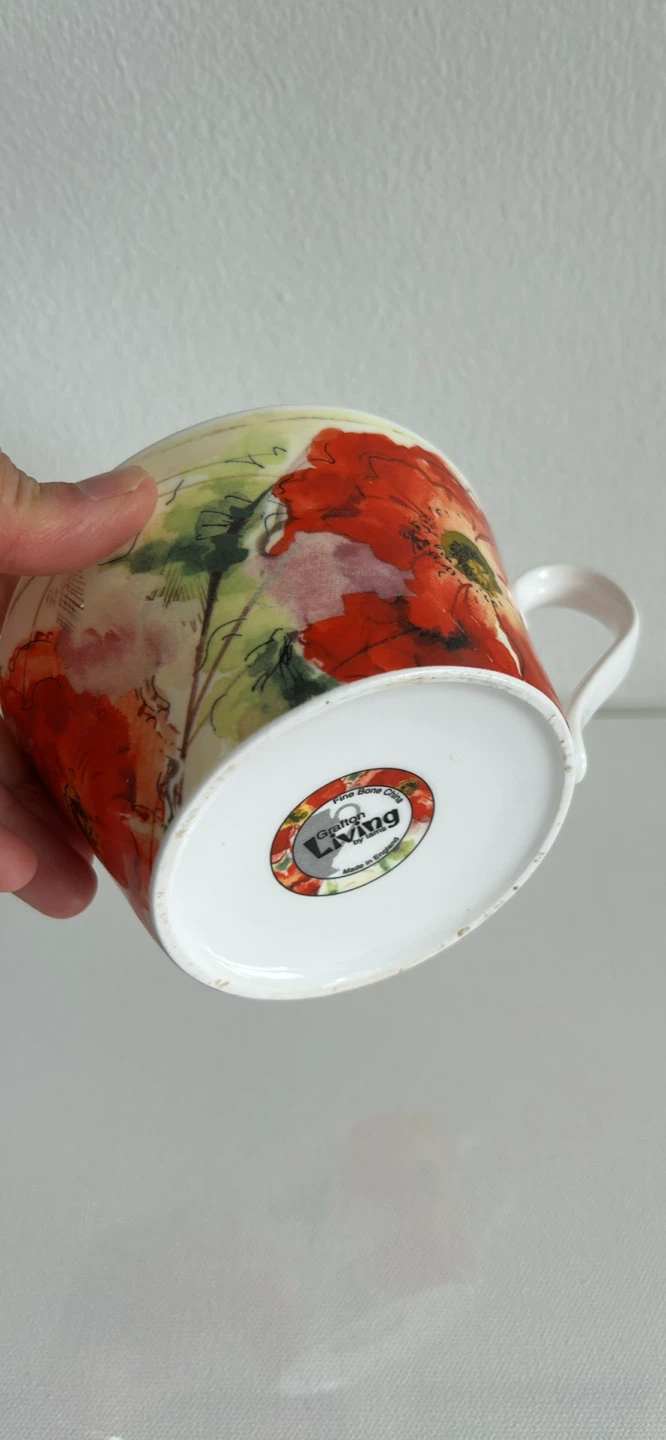 Grafton Living Fine Bone China Teacup with Poppies - photo 3