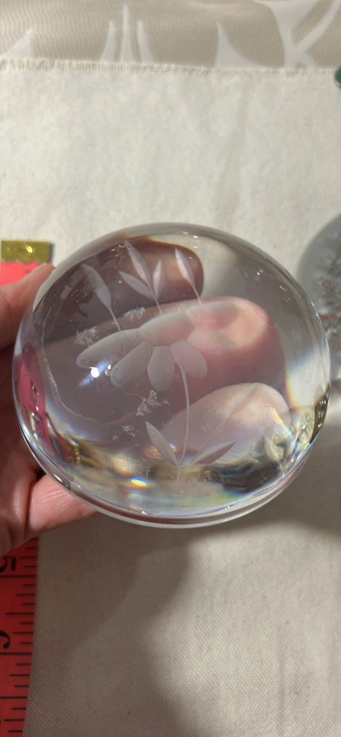 Glass Paperweight with Etched Floral Design - photo 3