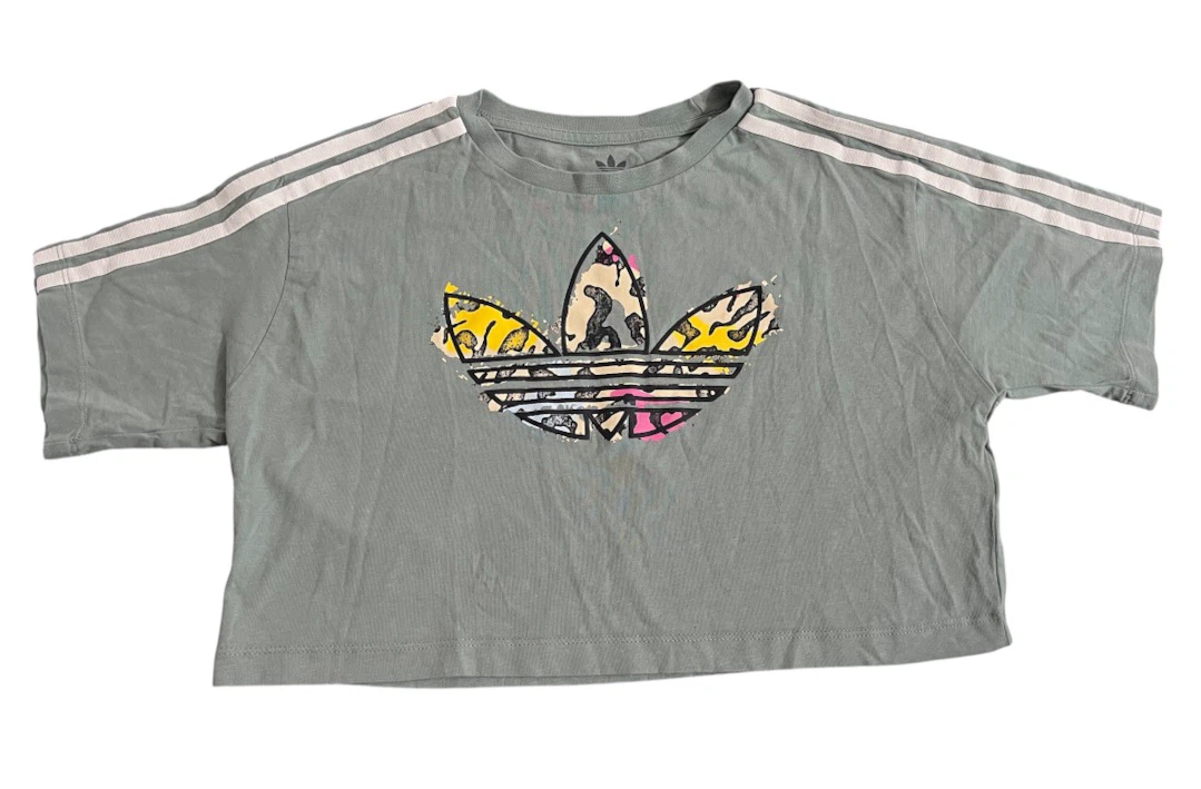 Adidas Originals Girls Sage Green Crop Top – Size 9–10 Years