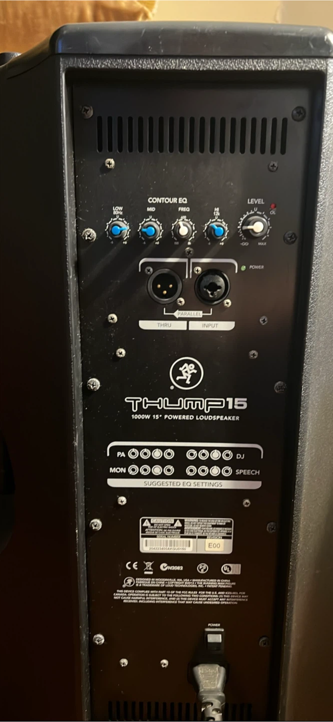 Mackie Thump15 1000W 15 Powered Loudspeakers - photo 2