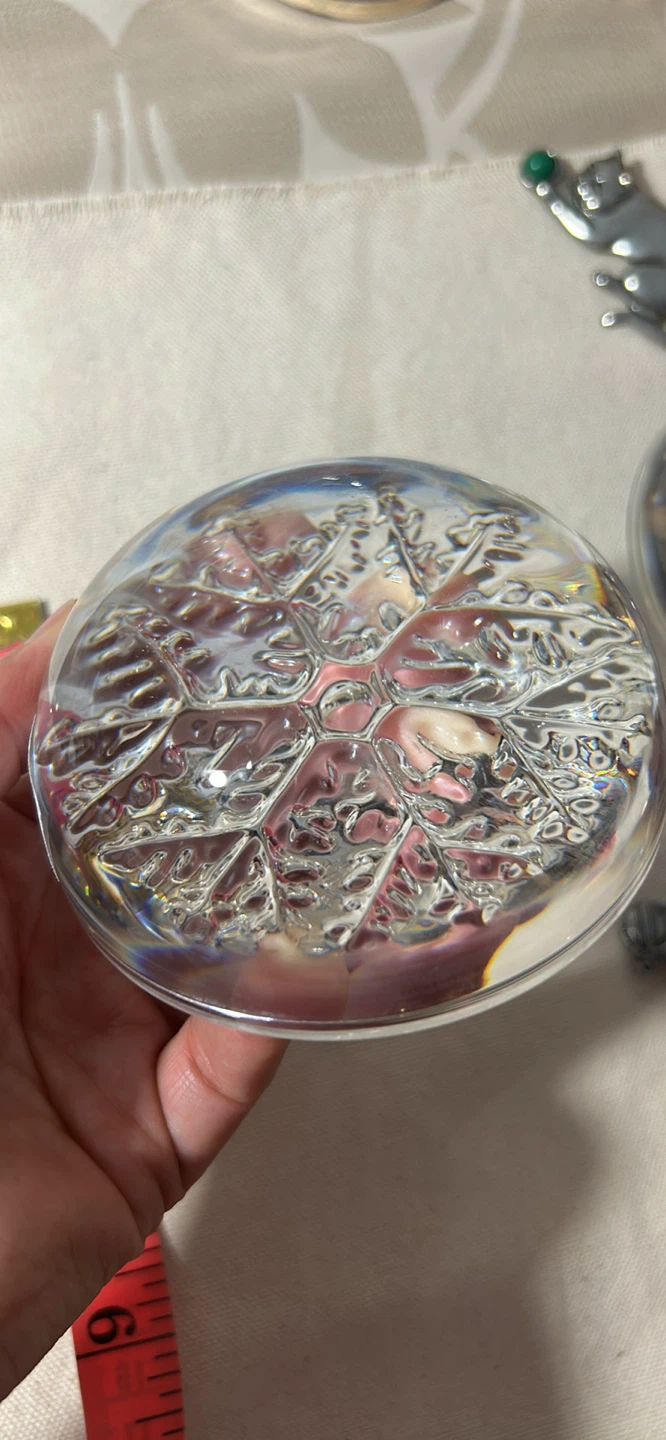 Glass Paperweight with Snowflake Design - photo 3