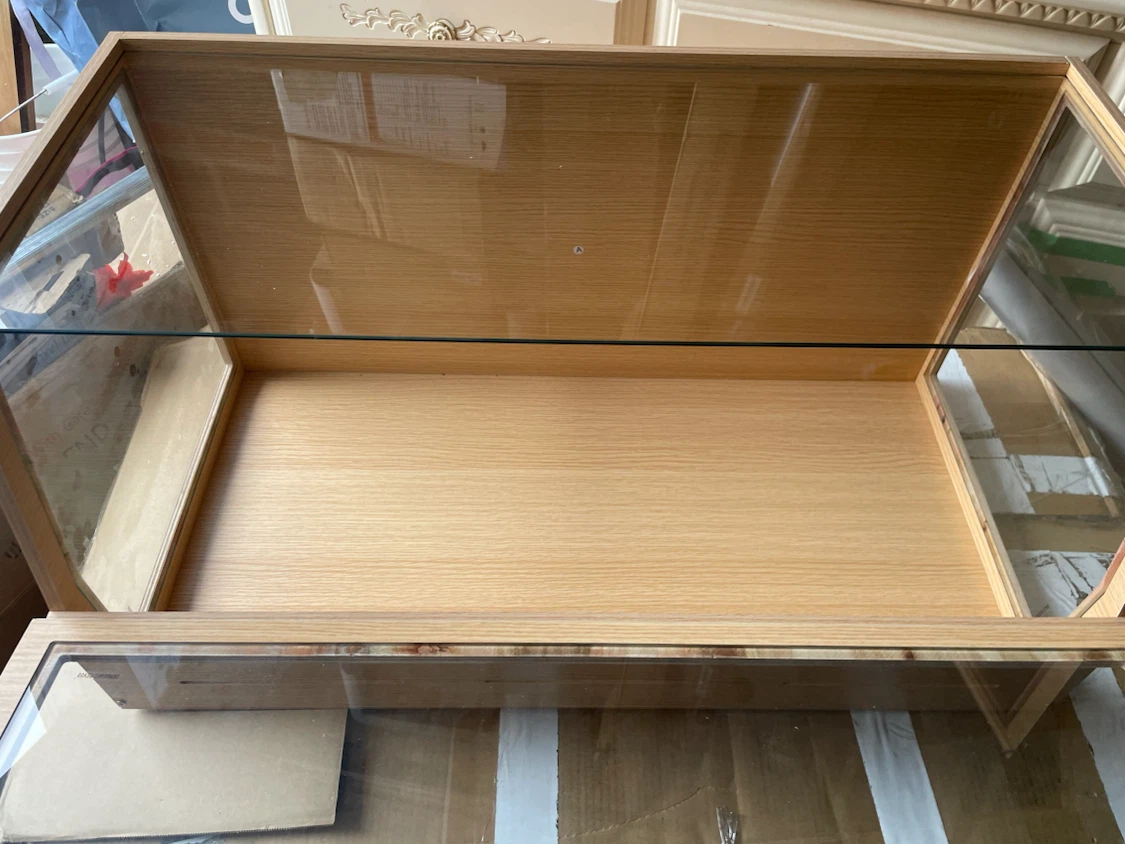 Wooden and Tempered Glass Terrarium - photo 2