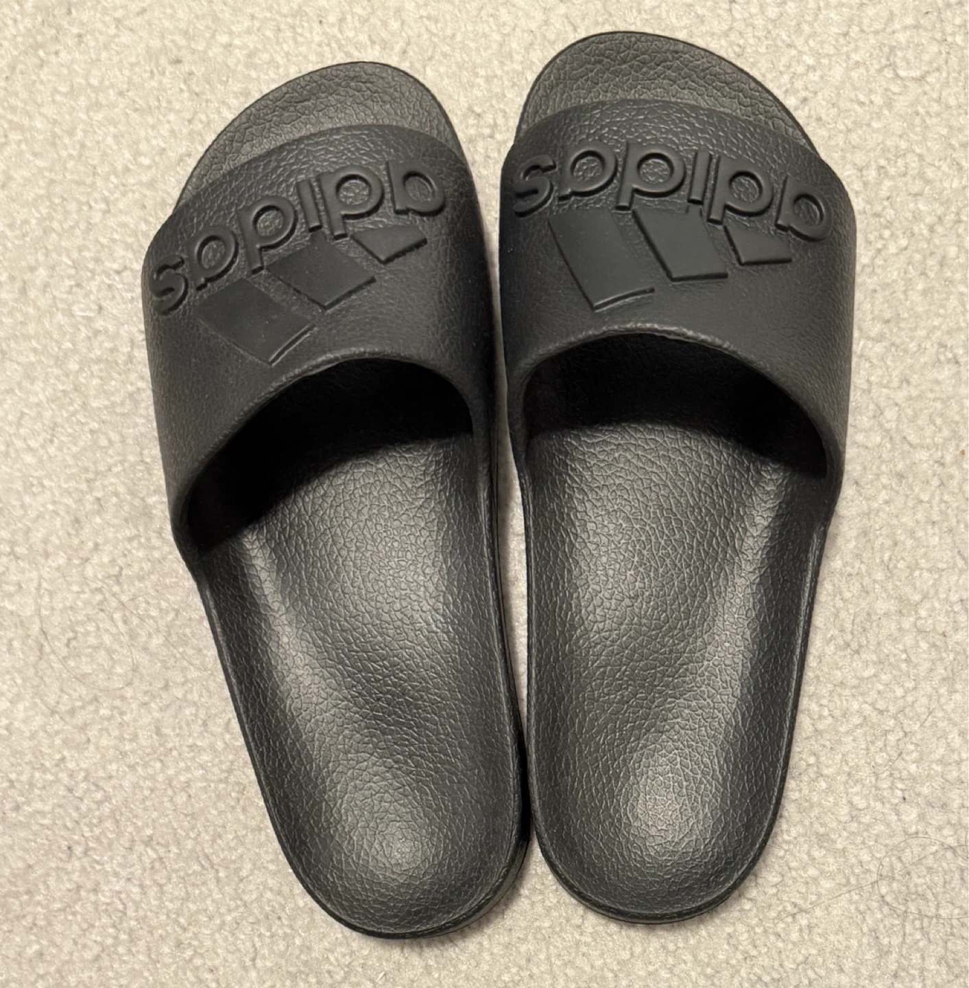 NEW Adidas black size 7