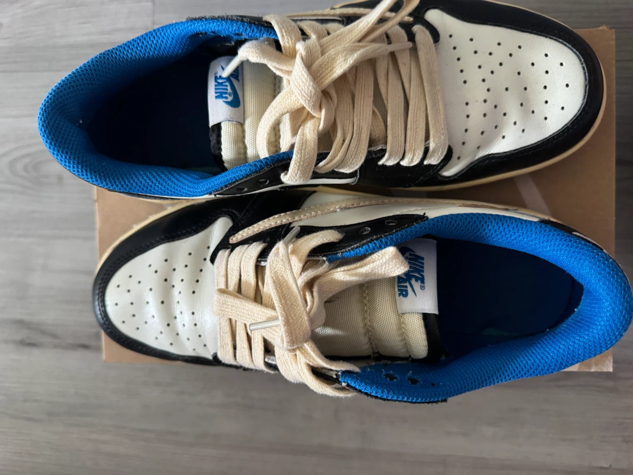 Nike Shoes( Travis Mocha UA) Great Confition size 8 - photo 2