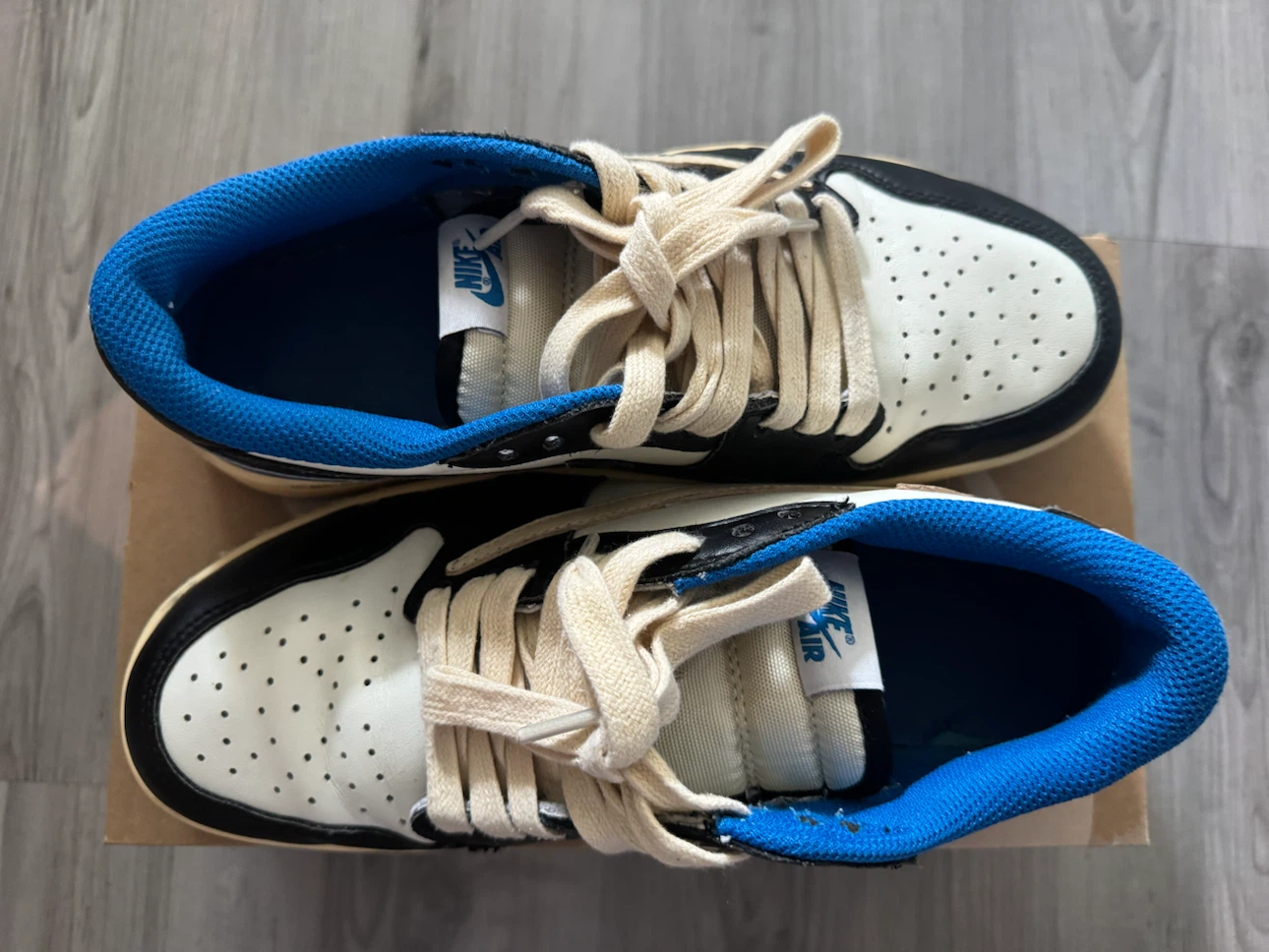 Nike Shoes( Travis Mocha UA) Great Confition size 8 - photo 3