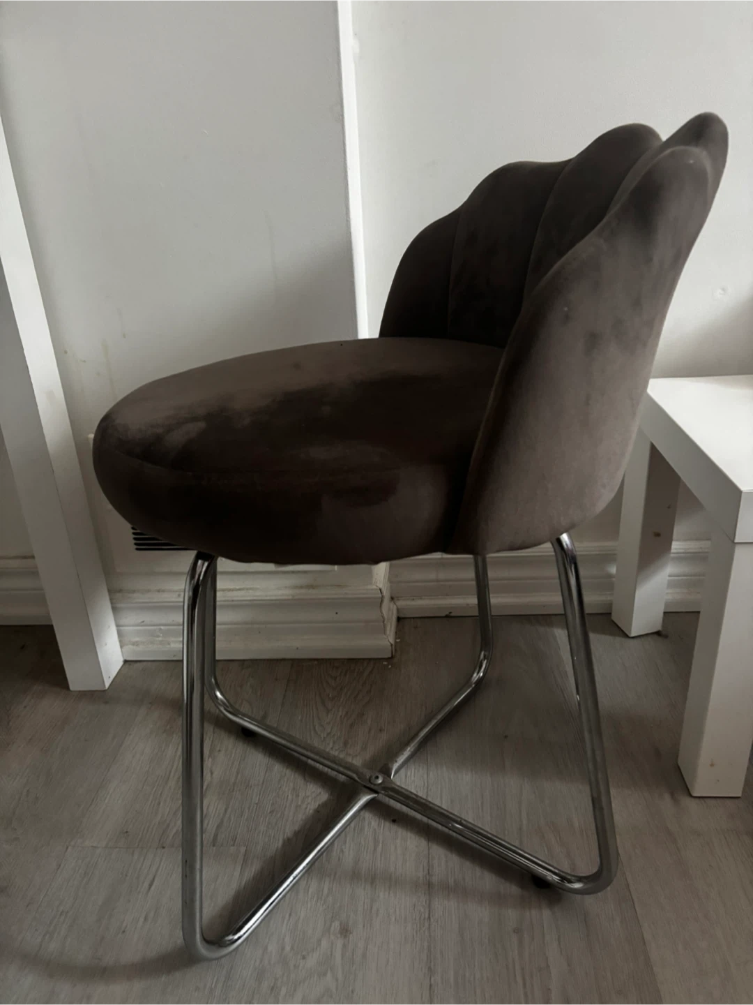 Hillsdale Catalina Vanity Stool for Make-up Rooms and Bathrooms - photo 2