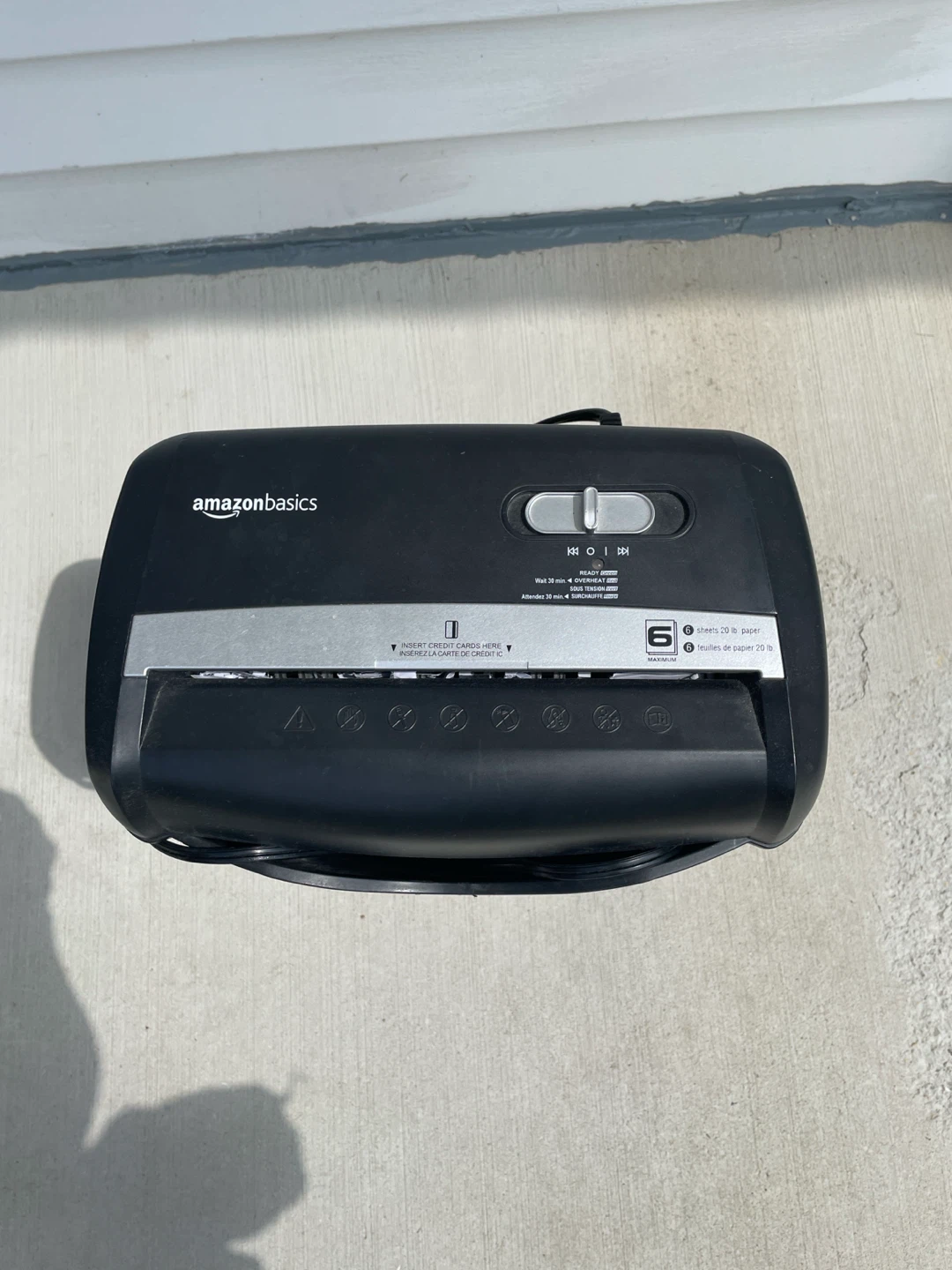 Amazon Basics Shredder - photo 4