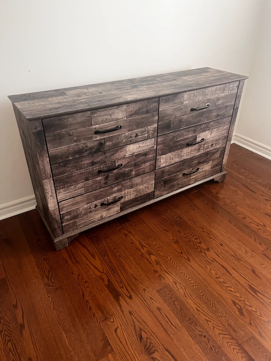 Brand New Bedroom Set - photo 2