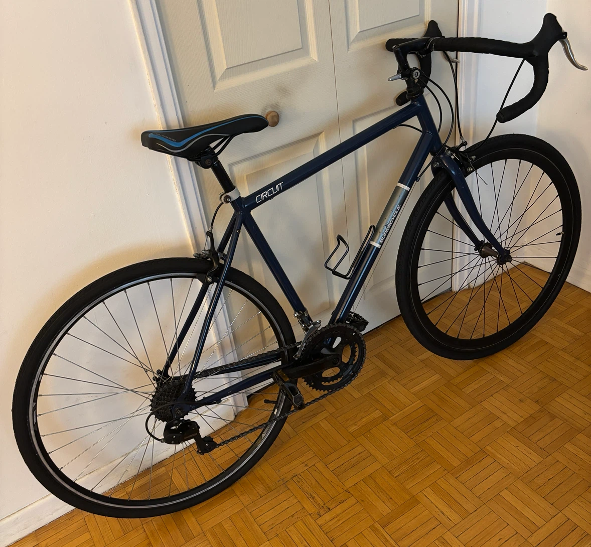 Supercycle Circuit Road Bike 700c