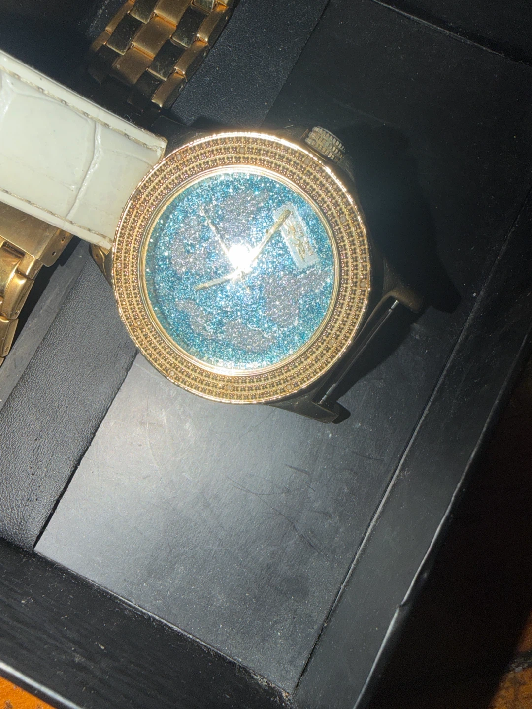 Men's Gold Tone Watch Set with White Strap - photo 3