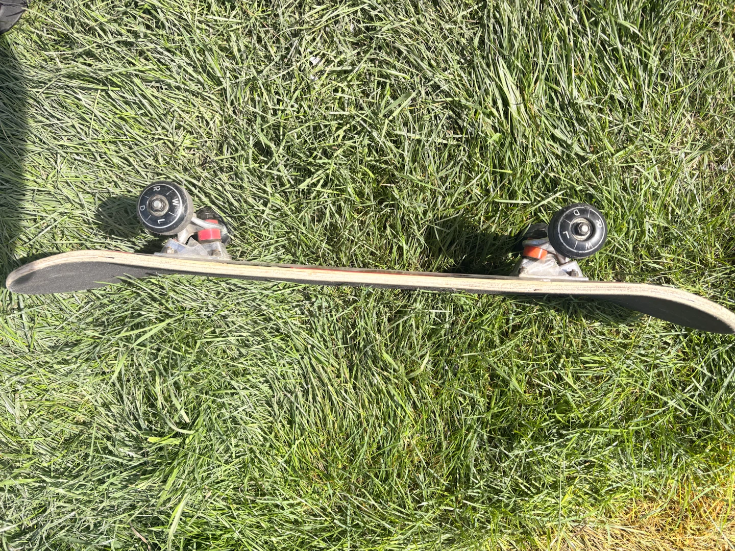 Skateboard; $30 - photo 4