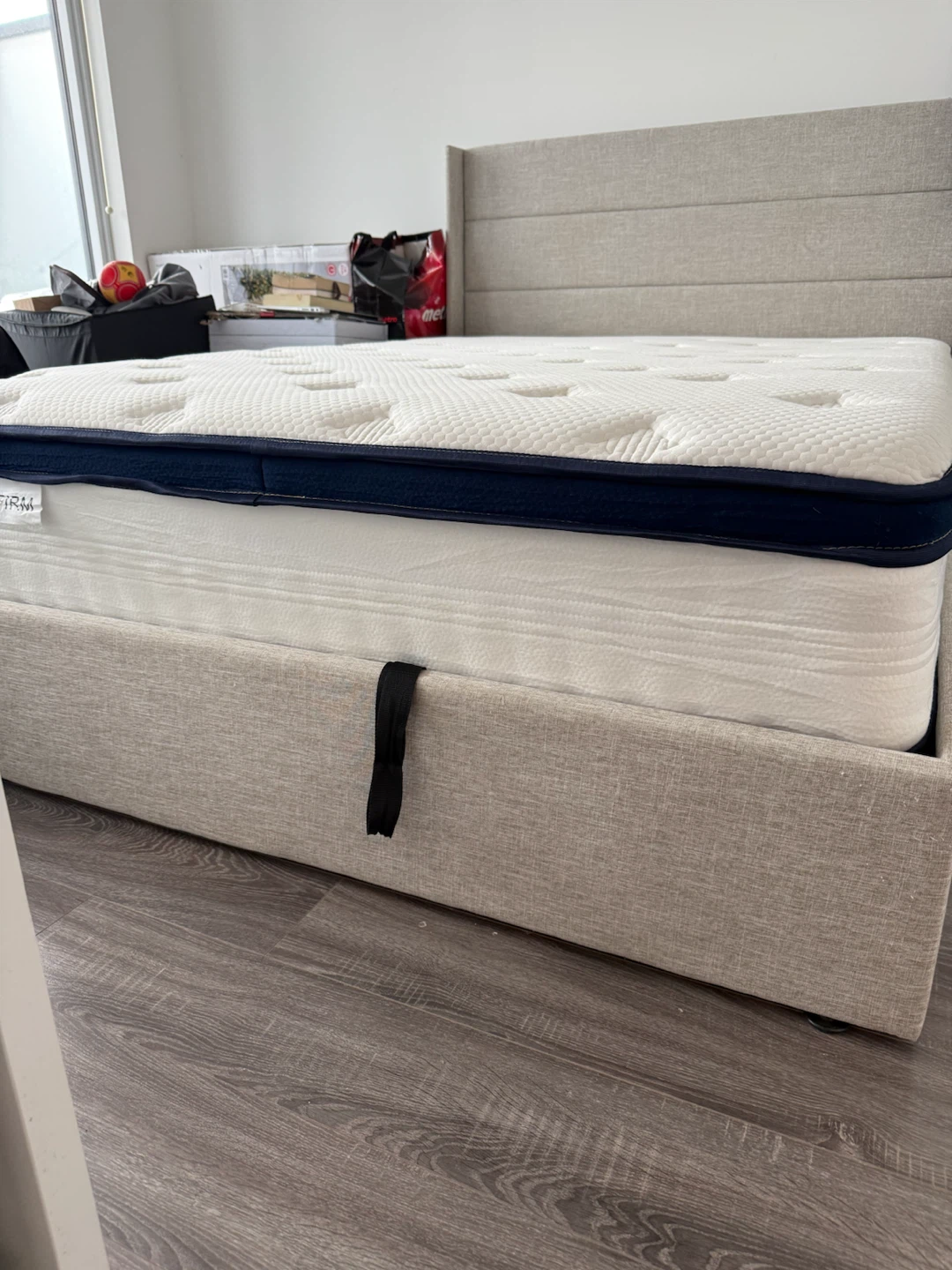 Full sized mattress - photo 2