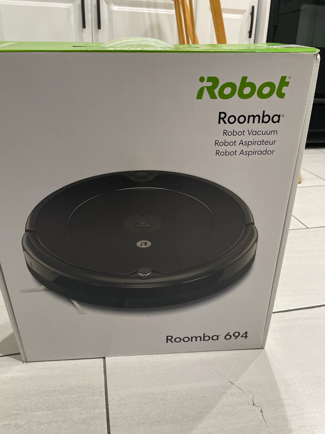 iRobot Roomba 694 Robot Vacuum