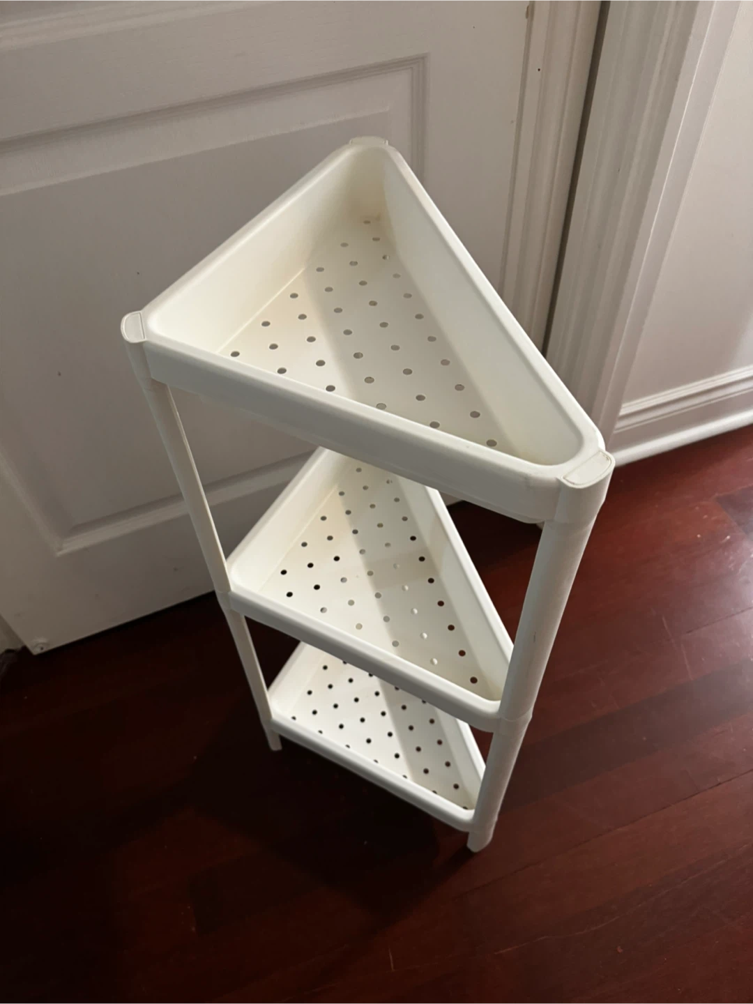 White 3-Tier Corner Shelf Unit - photo 2