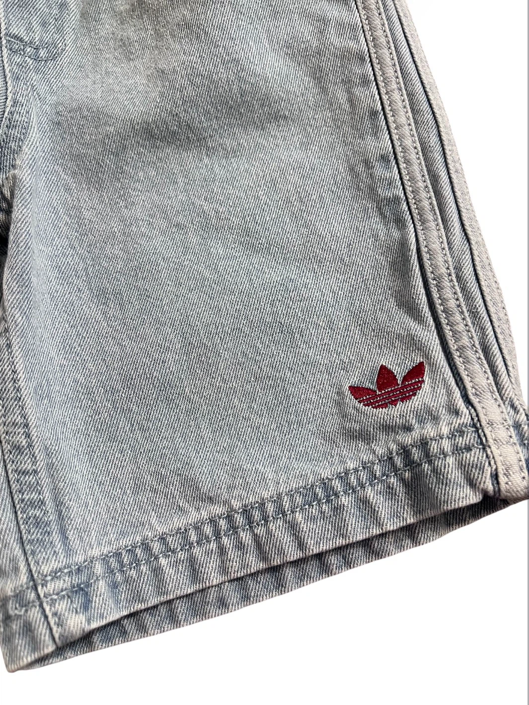 Adidas Originals x Minecraft Kids Denim Shorts – XS 7–8Y - photo 2