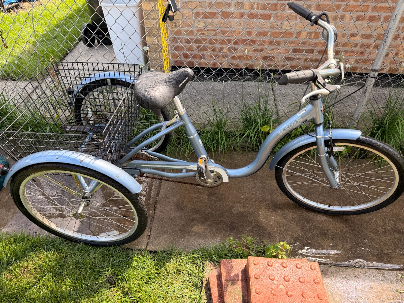 Schwinn Blue Tricycle with Basket - photo 4