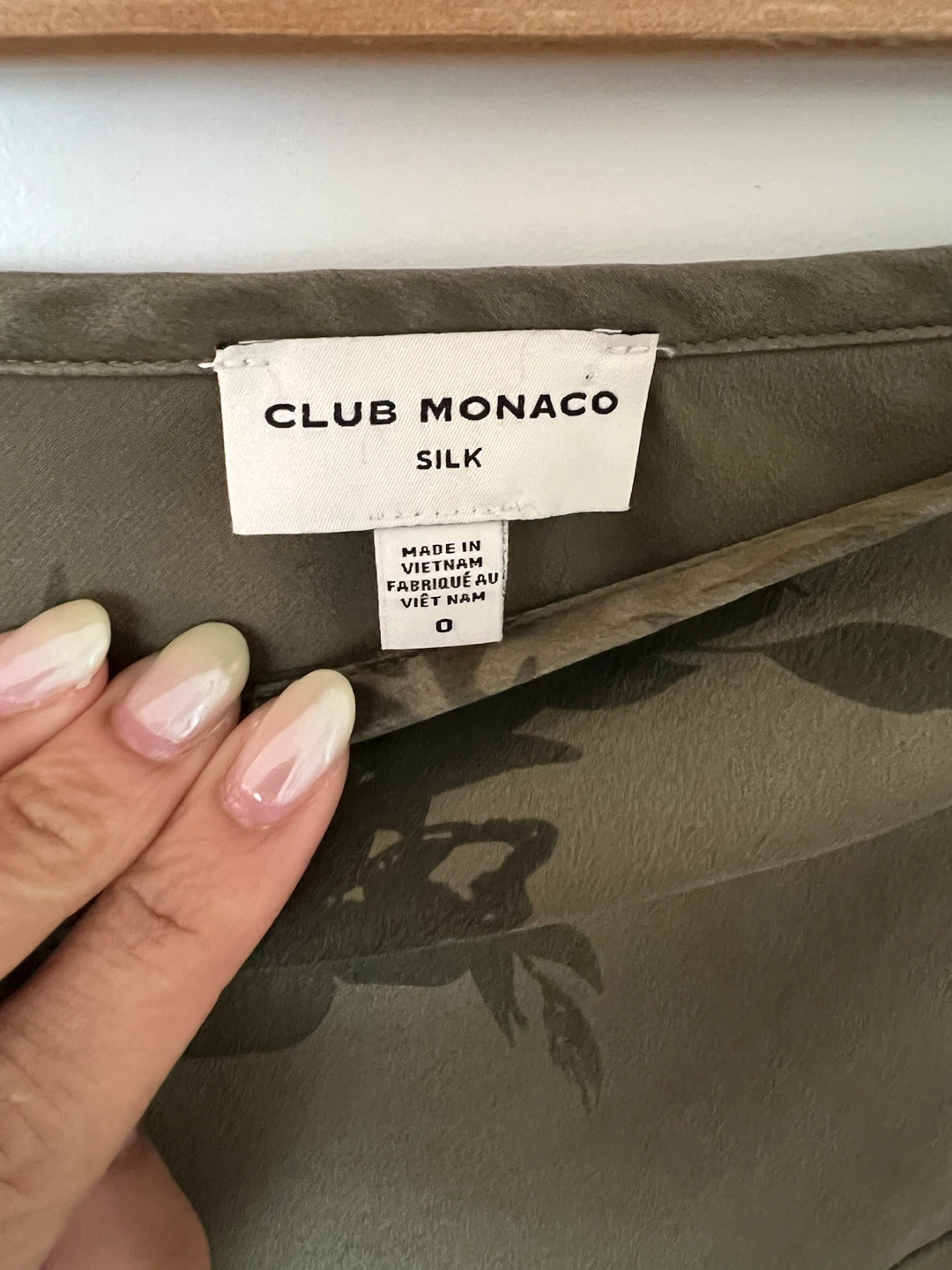 Club Monaco Silk Floral Midi Skirt Size 0 - photo 2