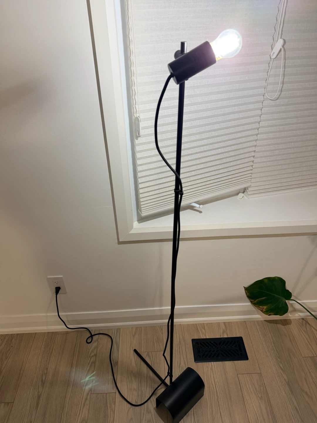 IKEA HÅRSLINGA Floor Lamp 🖤💡 - photo 5